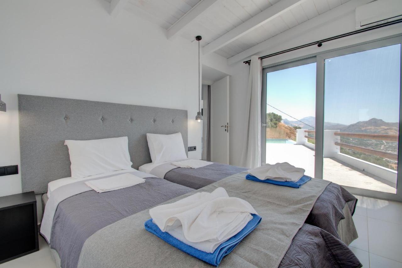 Pyrgos Exclusive Villa Sellía Eksteriør billede
